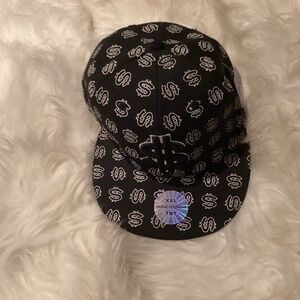 TNT  Cap Original 59CM 7 3/8, Color Black/White